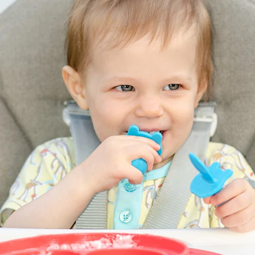 When Can I Start Baby Led Weaning? Plus 40 of the Best Baby Led Weaning Foods