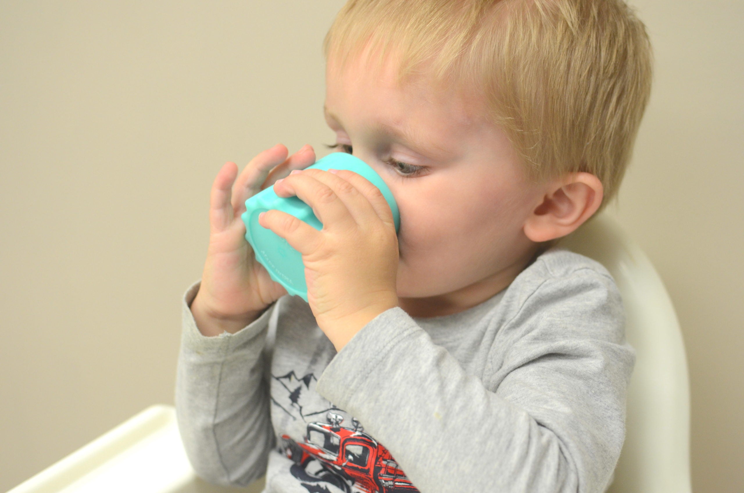 Little Dippers Self Feeding Starter Spoon  Silicone Baby Feeding Utensils  For Baby Led Weaning - eZtotZ – eztotz